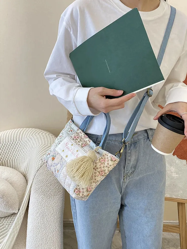 UAKISS  -  Woman Blue Floral Patchwork Shoulder Bag Quilted Cotton Adjustable Crossbody Bags Handbag Satchels